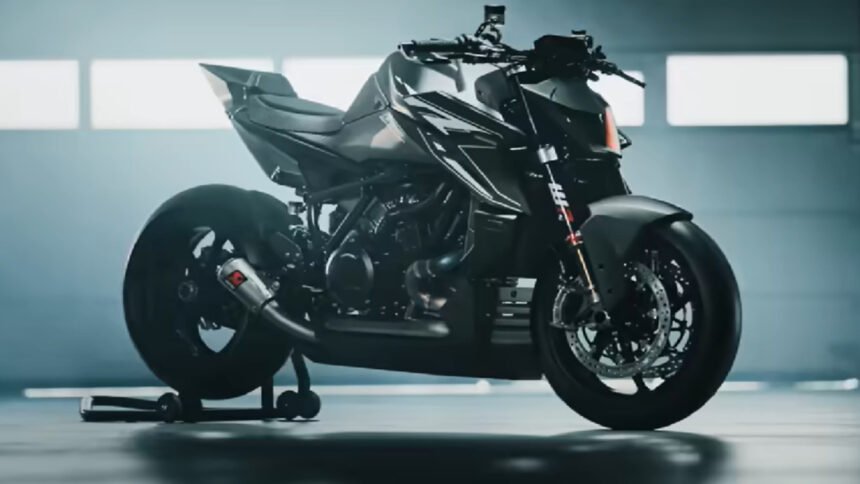 KTM 1390 Super Duke RR Track