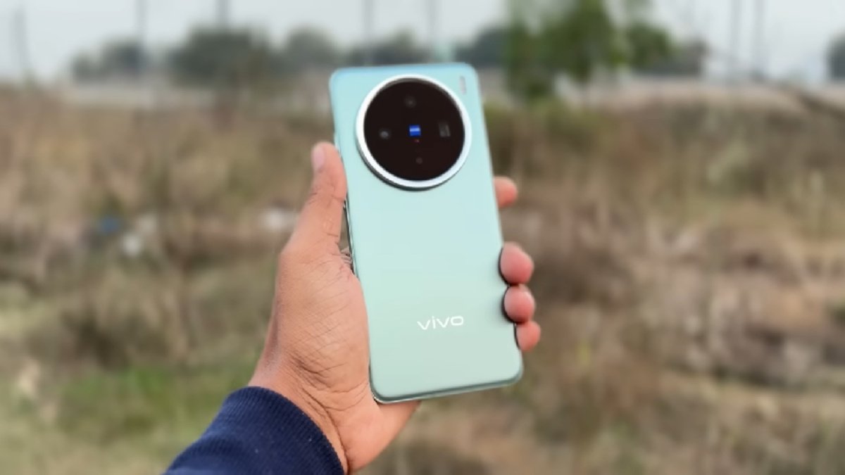 Vivo X200 gets a massive price drop