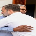 Governor accepts Siddaramaiah's resignation