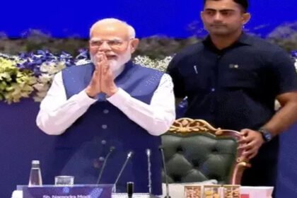 Modi's massive attack on Congress
